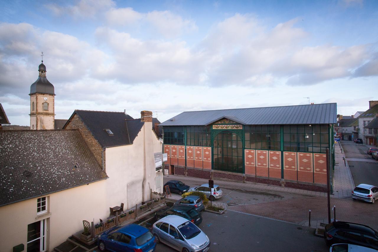 Logis Hotel Restaurant Le Commerce Guichen Exterior photo